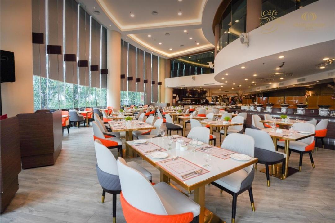 Grand Paragon 4* Johor Bahru