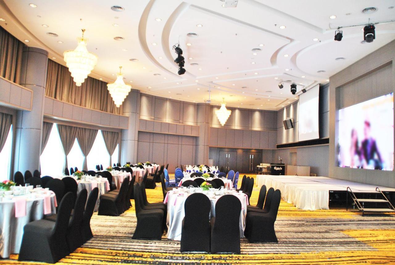 Grand Paragon 4* Johor Bahru